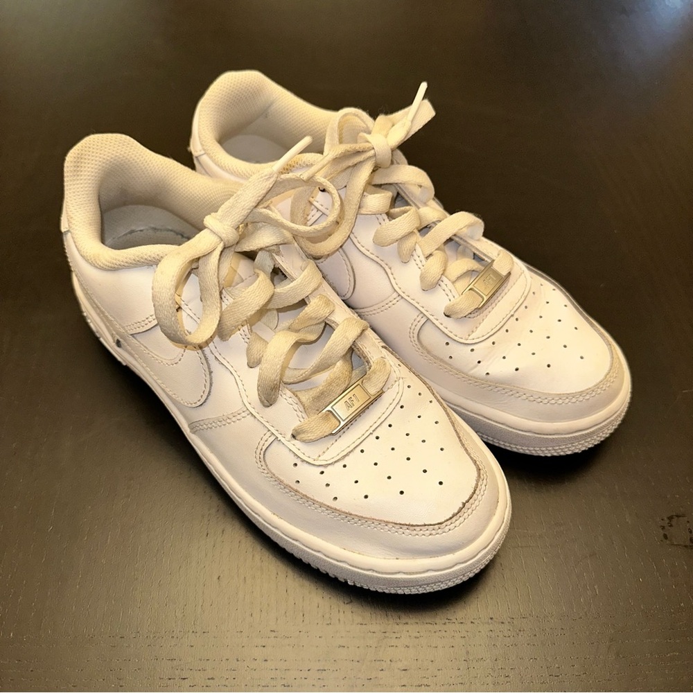 Youth Nike Air Force 1 LE 5.5 DH2920-111 - Picture 2 of 7
